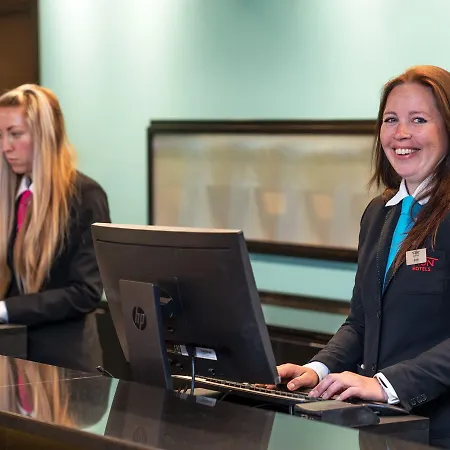 톤 아레나 릴레스트룀