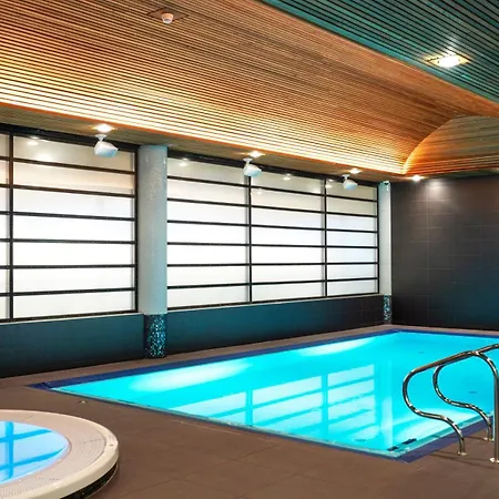 톤 아레나 호텔 4*