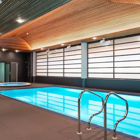 톤 아레나 호텔