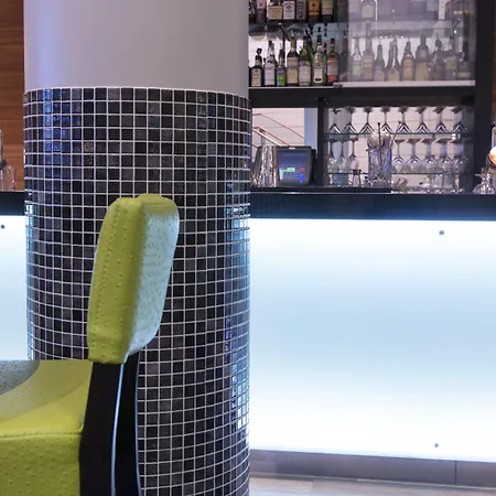 톤 아레나 릴레스트룀