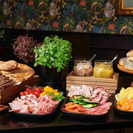 톤 아레나 호텔 4*