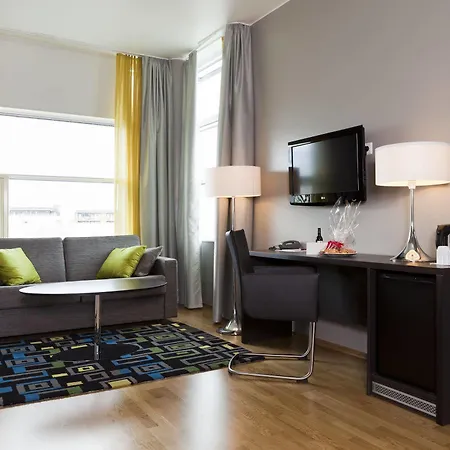 톤 아레나 호텔