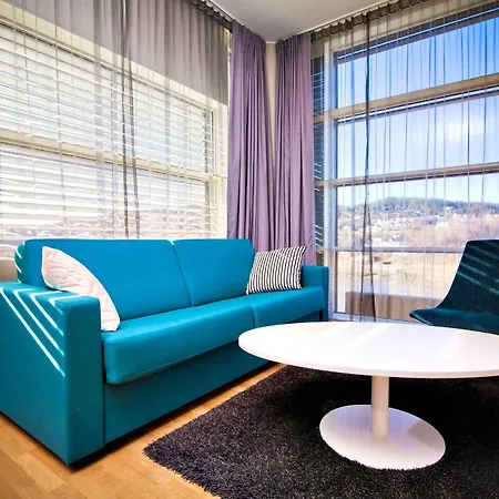 Hotel Thon Arena 4*